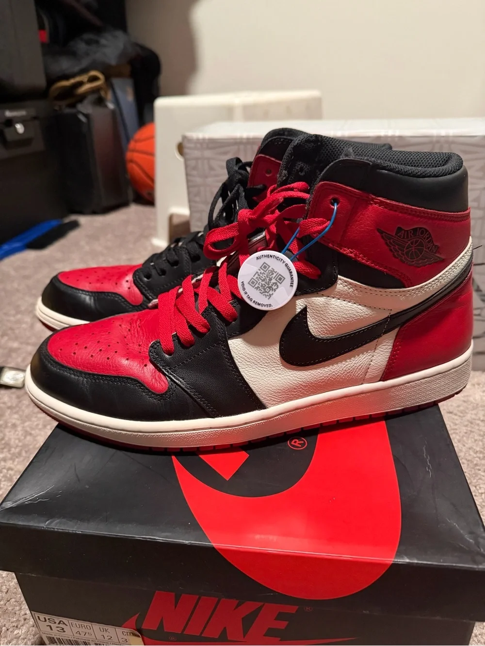 Air Jordan 1 - bred toe 2018